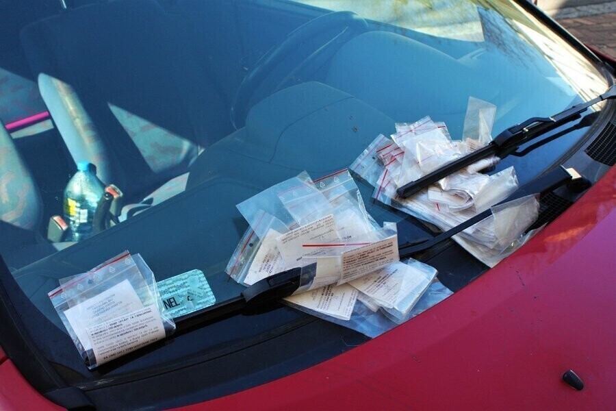 Ponad 60 mandatów i prawie 10 tys. zł za parkowanie w piotrkowskiej strefie