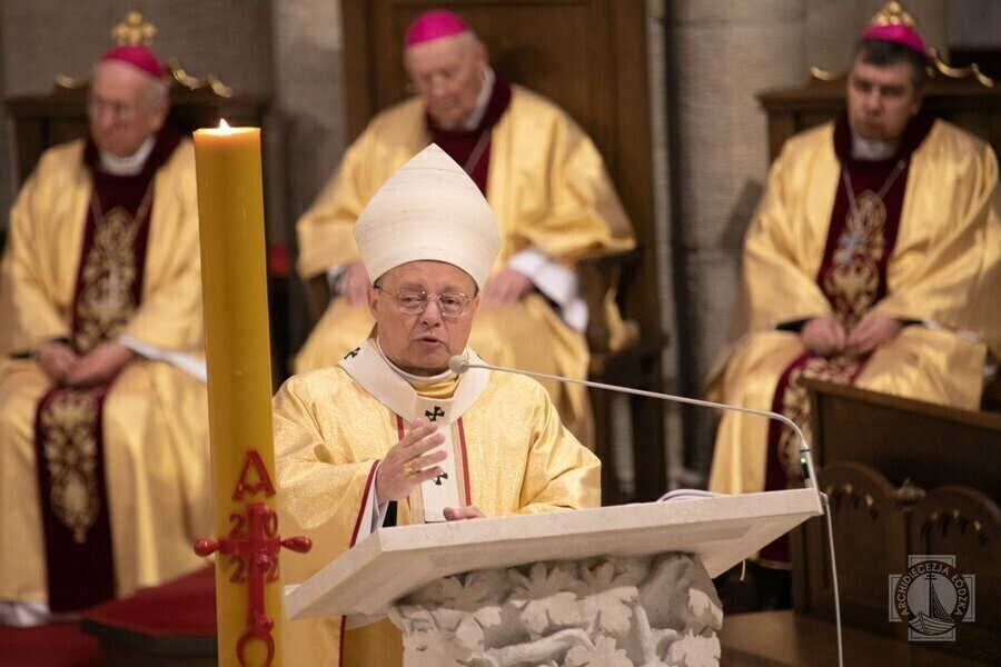 Archidiecezja łódzka chce wybudować osiedle dla uchodźców