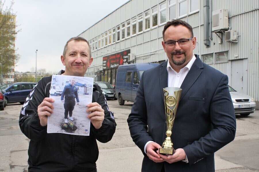 Puchar Ale dziury za... sadzonki w drodze