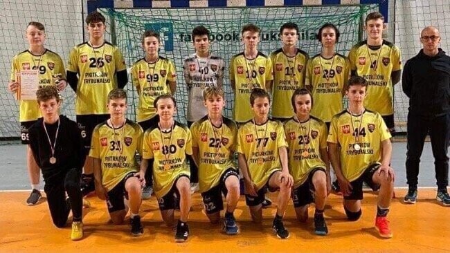 Pomóż młodym szczypiornistom walczyć o marzenia