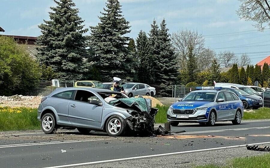 Groźny wypadek w Longinówce ZDJĘCIA
