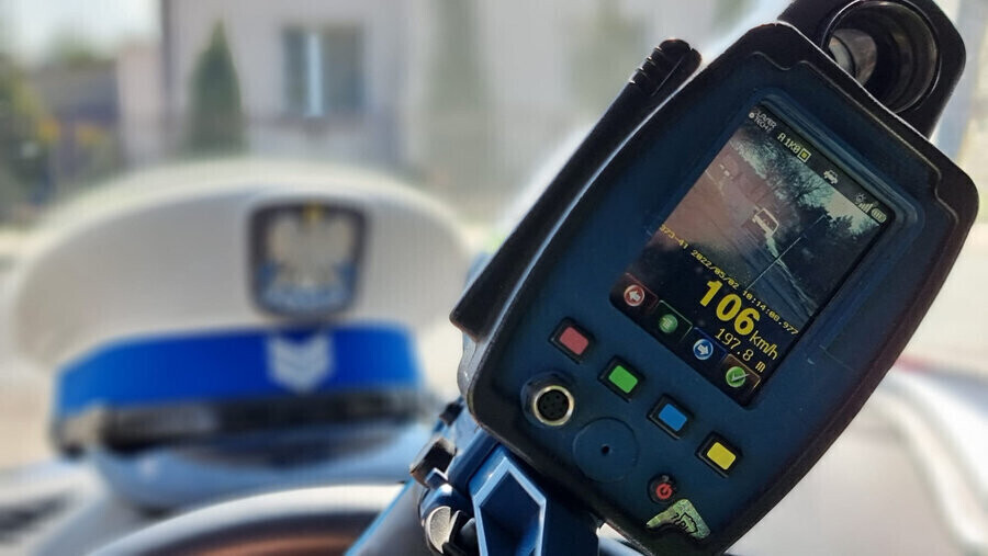 Cztery wypadki pięciu rannych i sześciu pijanych kierowców