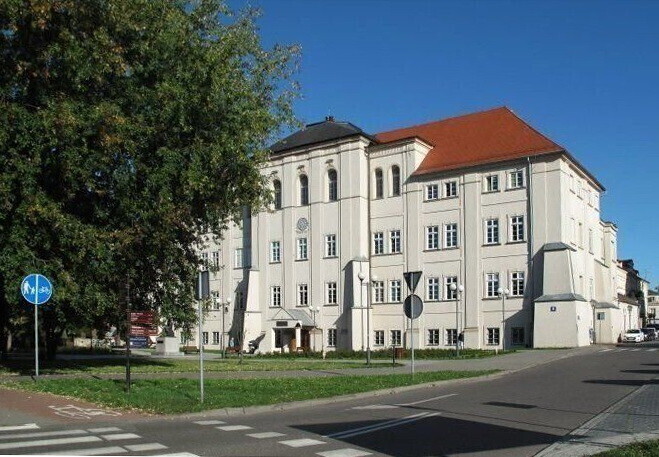 Konkursy były ale zmian nie ma