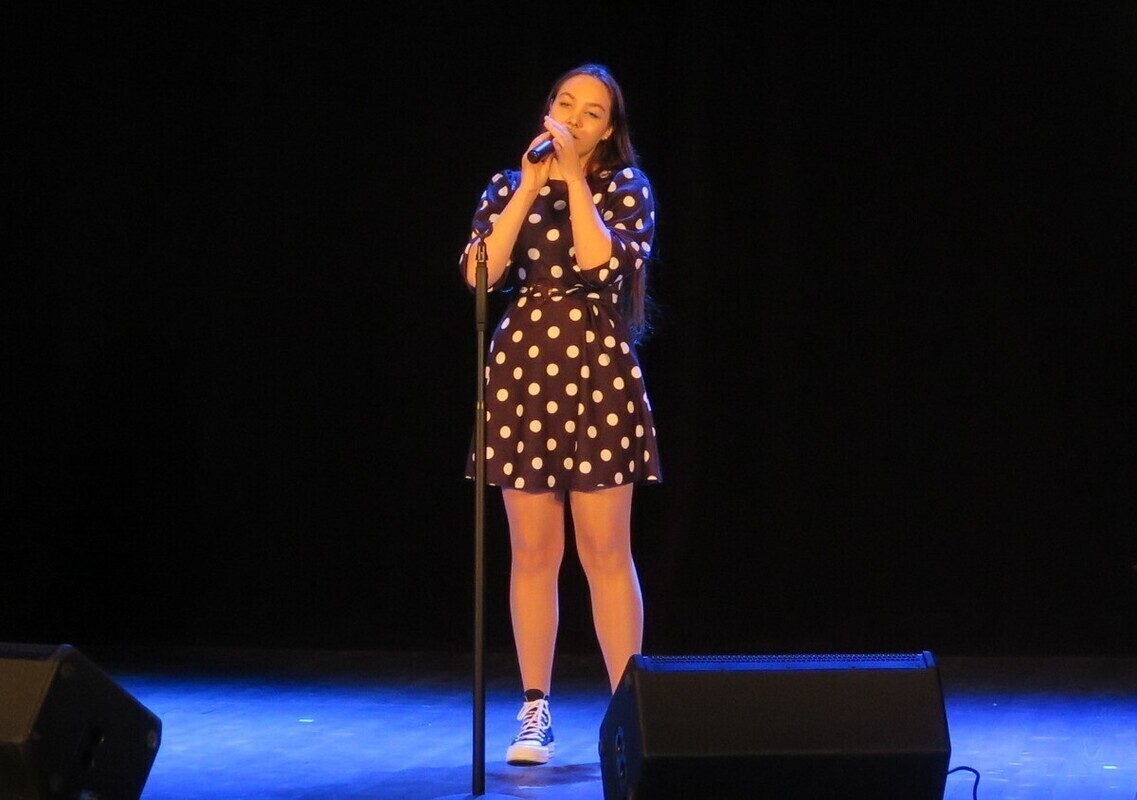 Śpiewali polskie piosenki a Szymon Wydra oceniał