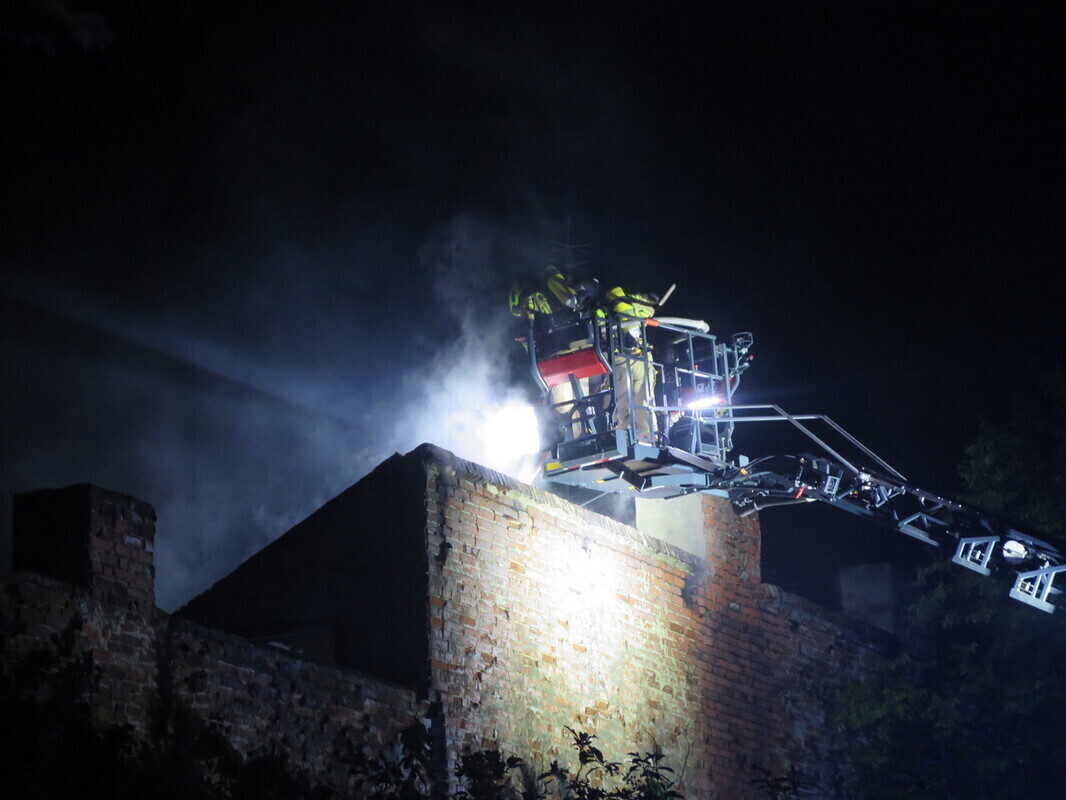 Kolejny pożar w Piotrkowie. Czy to podpalenie ZDJĘCIA i FILMY