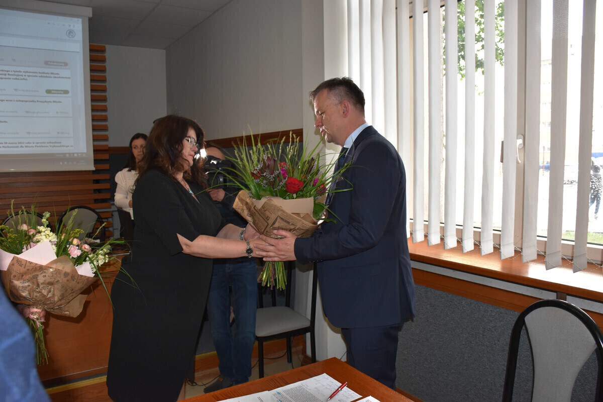 Krzysztof Chojniak z wotum zaufania i absolutorium ZDJĘCIA