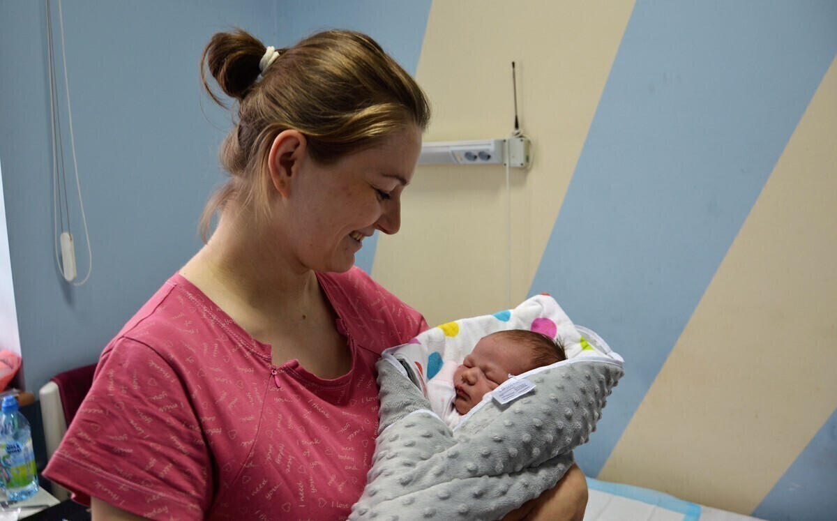 Odwiedziliśmy świeżo upieczone mamy w PCMD