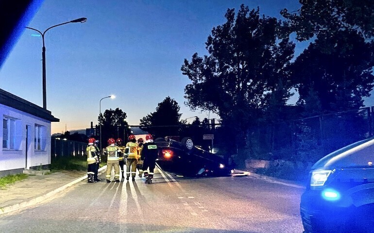 Dachowali przy Wroniej. Okazało się że to złodzieje paliwa