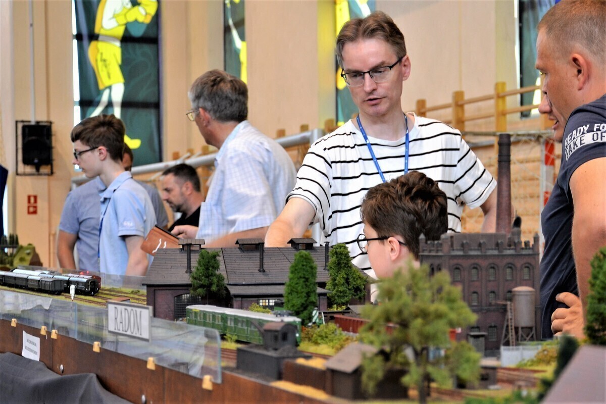 Miniaturowa kolej znów zachwyca w Piotrkowie