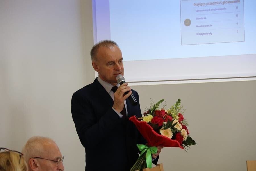 Jednogłośnie za absolutorium