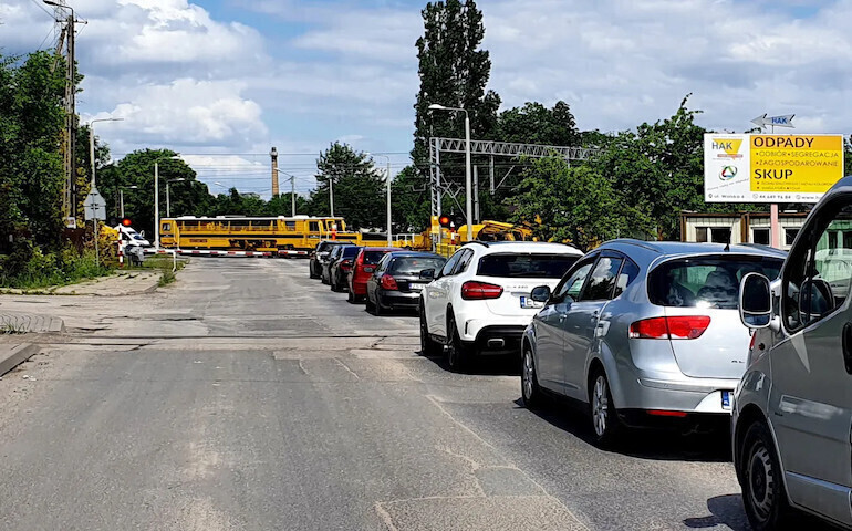 Czy potrzebny jest tunel pod przejazdem