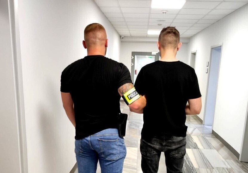 Zrobił zakupy ale nie zapłacił. Trafił za kratki