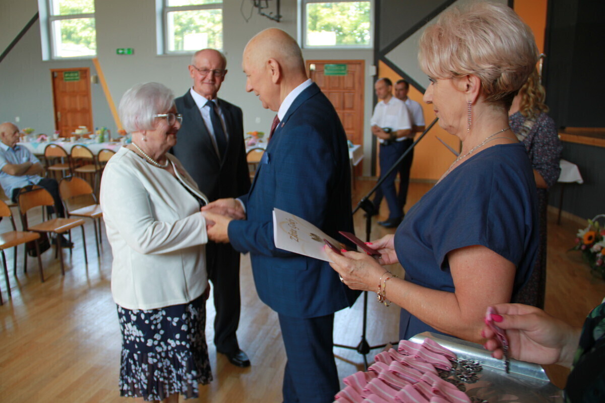 Złote gody w Moszczenicy