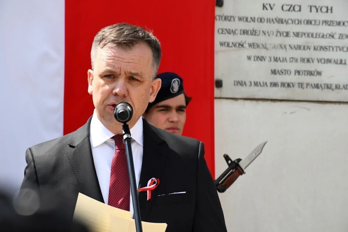 Prezydent porządzi dłużej