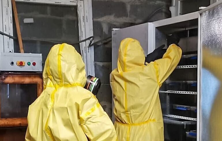 Policja przejęła prawie 360 kg narkotyków. Padło laboratorium w powiecie piotrkowskim