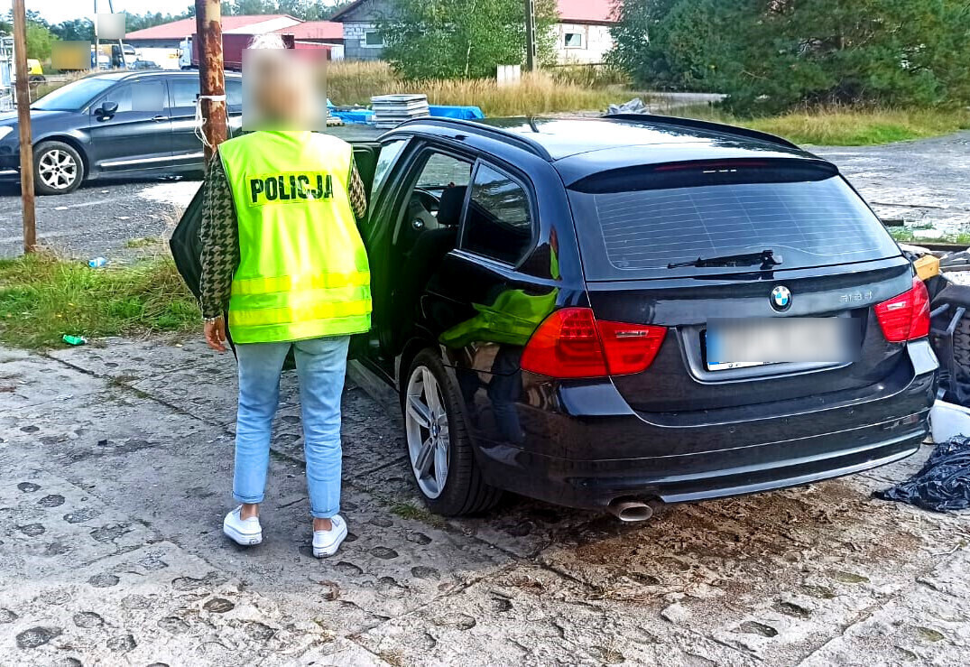 Ukradł BMW odpowie przed sądem