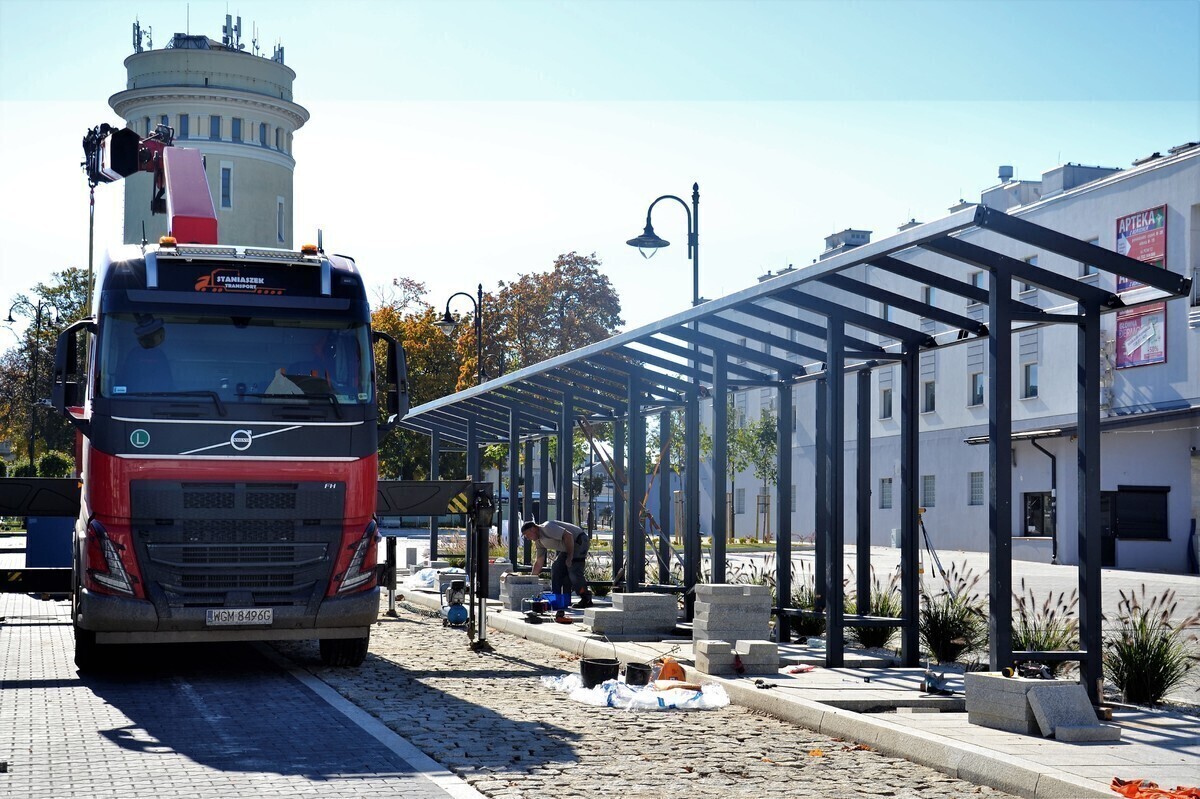 Wiaty już są. Kiedy otwarcie PCP