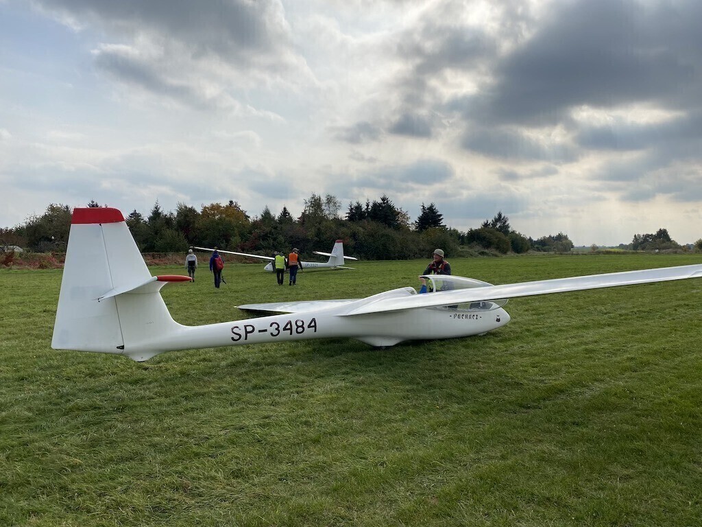 Zawody samolotowo-szybowcowe ku pamięci tragicznie zmarłego pilota Macieja Jaśkiewicza