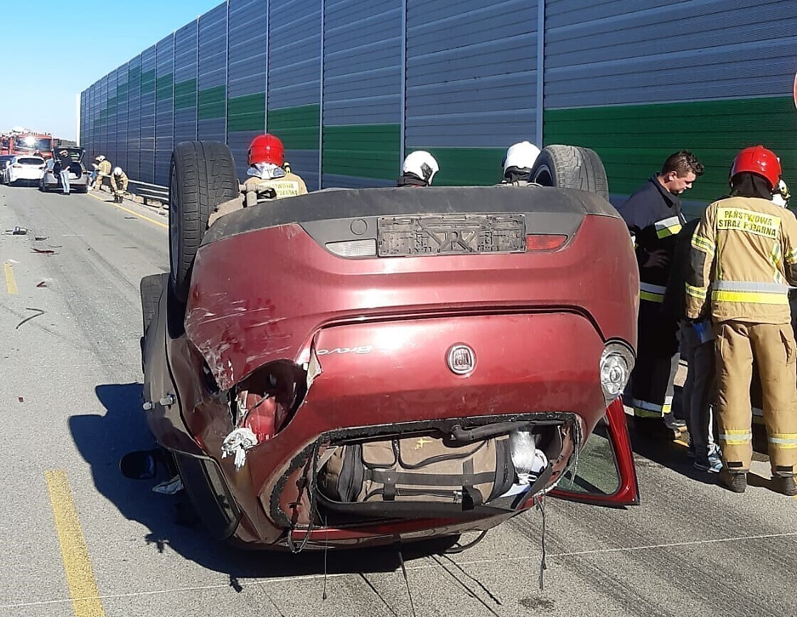 Kolizja czterech pojazdów w Adolfinowie