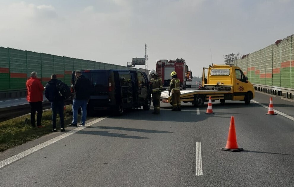 Kolizja na S8 pod Piotrkowem