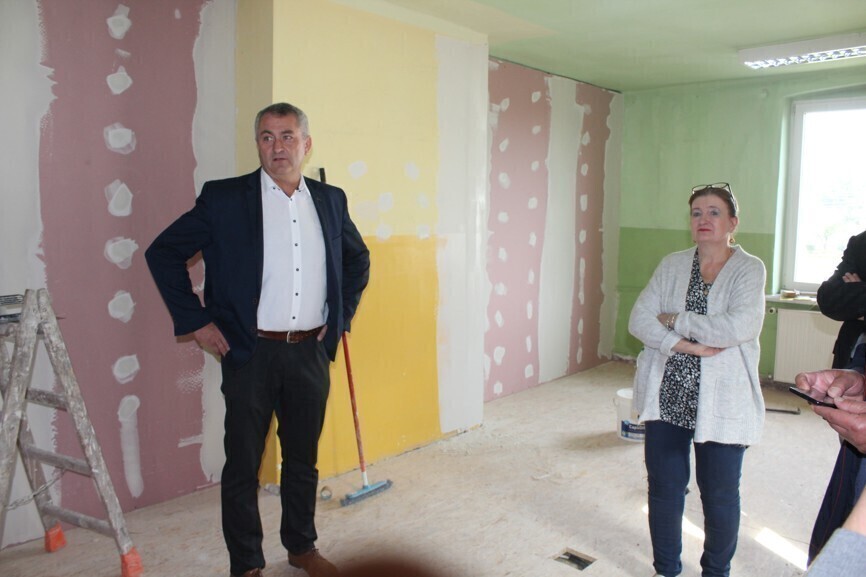 Remont podstawówki na półmetku