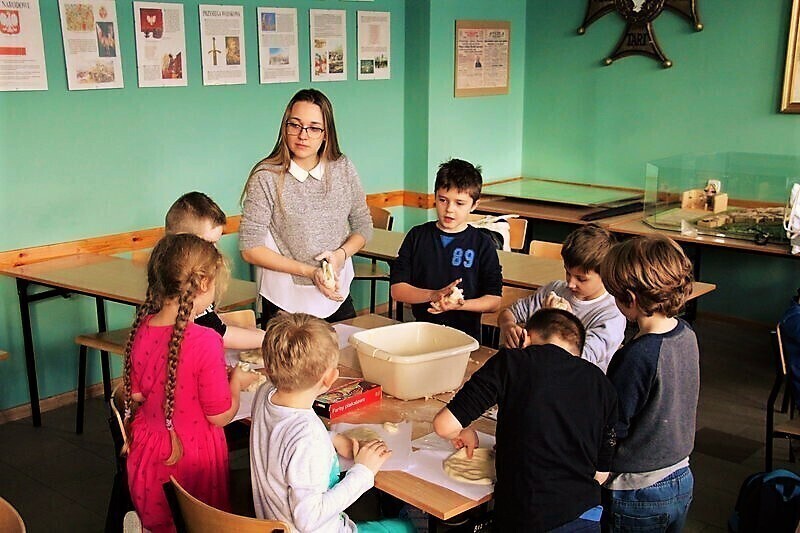 Zapraszają do nauki przez zabawę