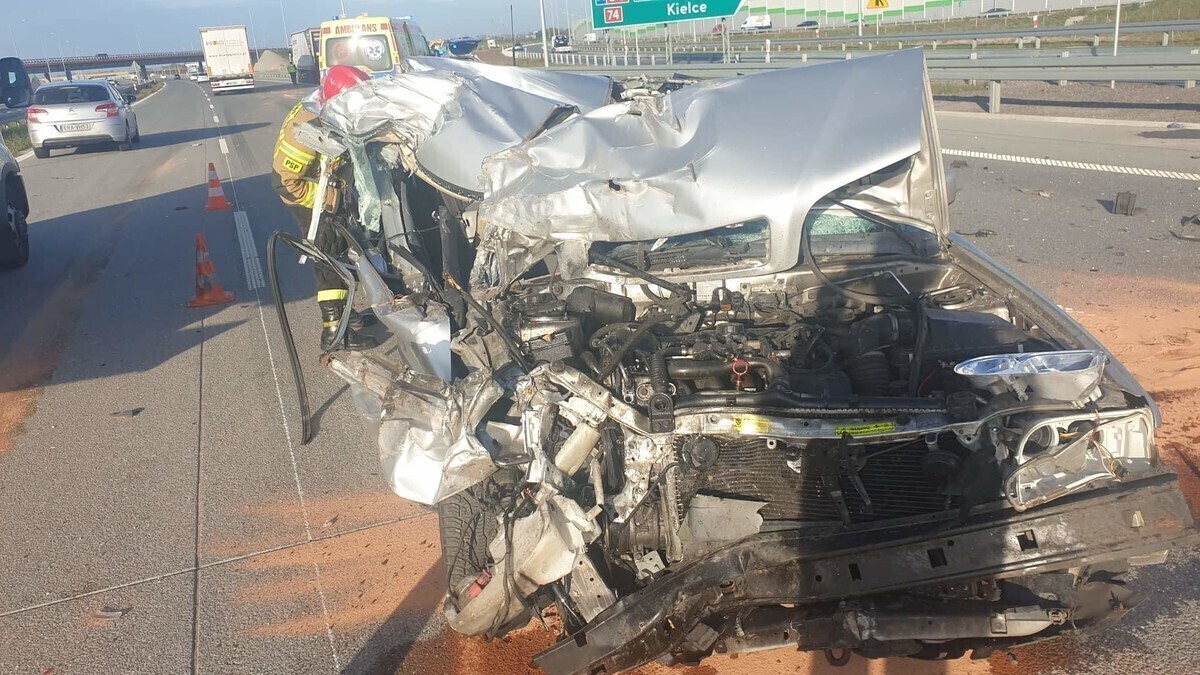 Wypadek na A1 pod Piotrkowem AKTUALIZACJA