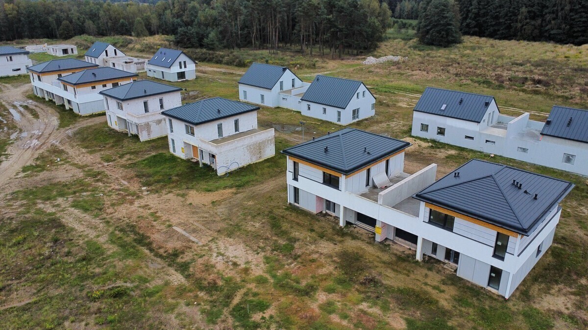 Pułapka szklanych domów Kłopoty z Osiedlem Życzliwa w Piotrkowie