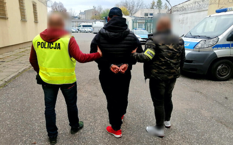 Sprawcy kradzieży w galerii handlowej zatrzymani