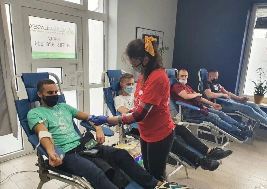 Zbiórka krwi na Święto Niepodległości