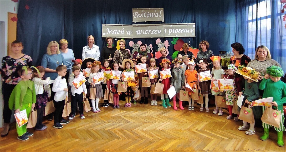 Festiwal Jesień w wierszu i piosence w Piotrkowie ZDJĘCIA