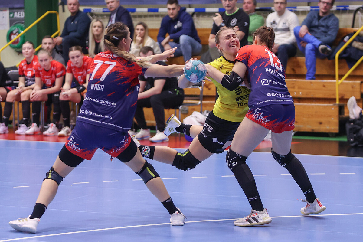 Pierwszy taki mecz Piotrcovii ZDJĘCIA