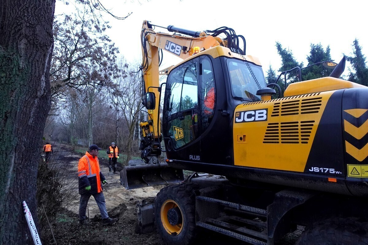 W śladzie wąskotorówki powstaje ścieżka rowerowa