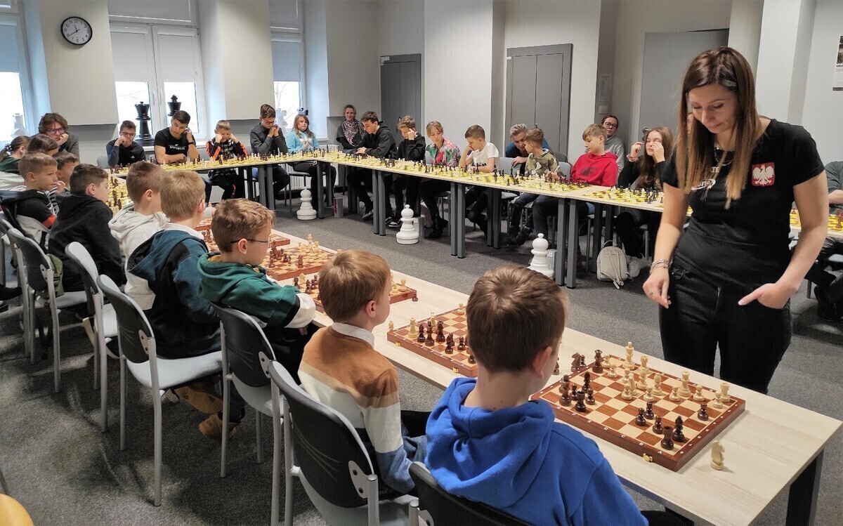 Gambit Królowej odbył się w Piotrkowie ZDJĘCIA