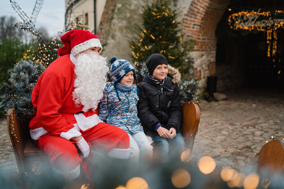 Gwiazda Tańca z gwiazdami na jarmarku w Sulejowie