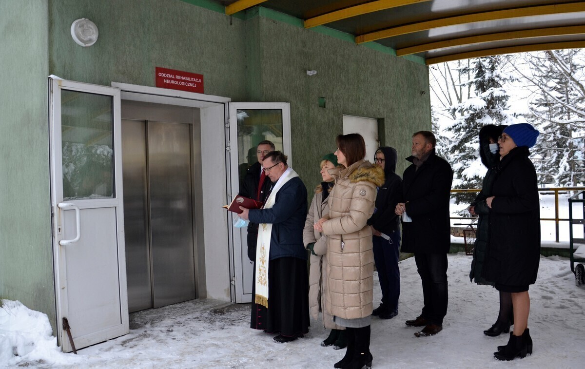 Lepsze warunki dla pacjentów szpitala przy ul. Rakowskiej ZDJĘCIA