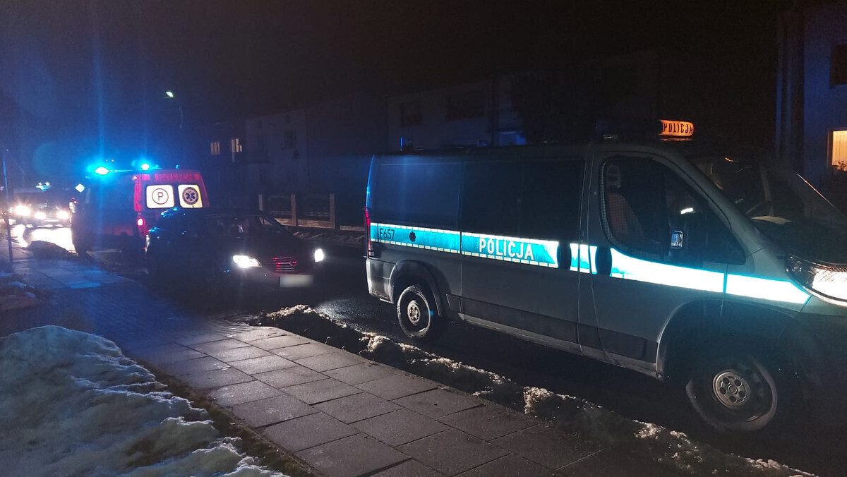 Policyjna eskorta uratowała życie dziecka