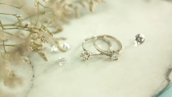 Jaką biżuterię podarować na urodziny?