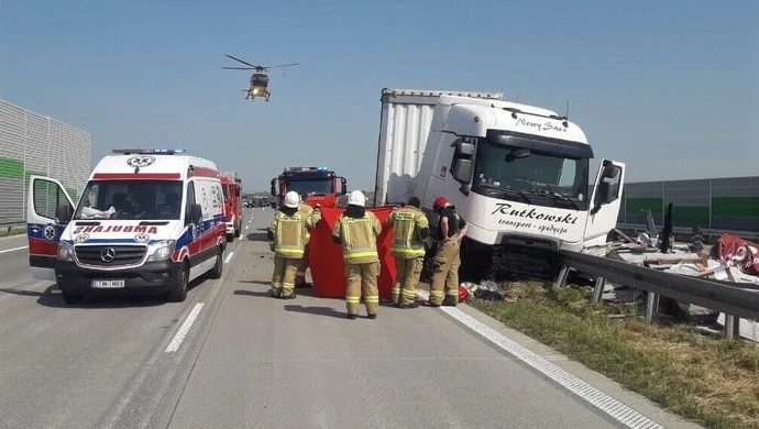 Czarny piątek na drogach. Kolejna śmierć na autostradzie
