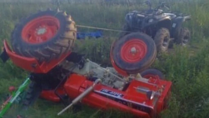 Przygniótł go ciągnik. Mężczyzna zmarł