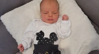 Gratulacje dla szczęśliwych rodziców