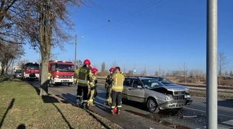 Nie wyhamował i uderzył