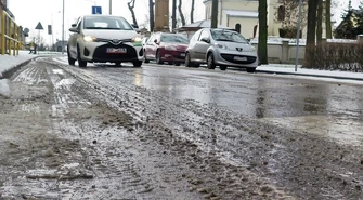 Uwaga, jest bardzo ślisko!