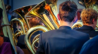 Gminny Ośrodek Kultury i Sportu w Moszczenicy&nbsp;zaprasza dzieci i młodzież do młodzieżowej orkiestry dętej