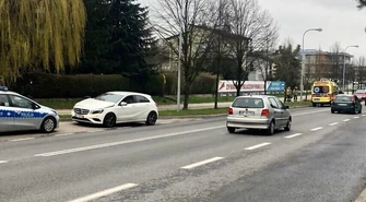 Zderzenie "osobówek". Jedna osoba poszkodowana