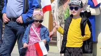 Piotrków tłumnie uczcił Święto Konstytucji (DUŻO ZDJĘĆ)