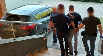 Pobili i okradli 21-latka