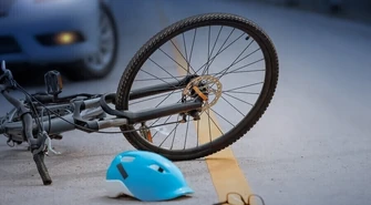 9-letnia rowerzystka potrącona na przejściu