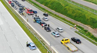 Osiem aut zderzyło się na A1