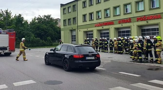 Strażacy z Piotrkowa kierowali ruchem